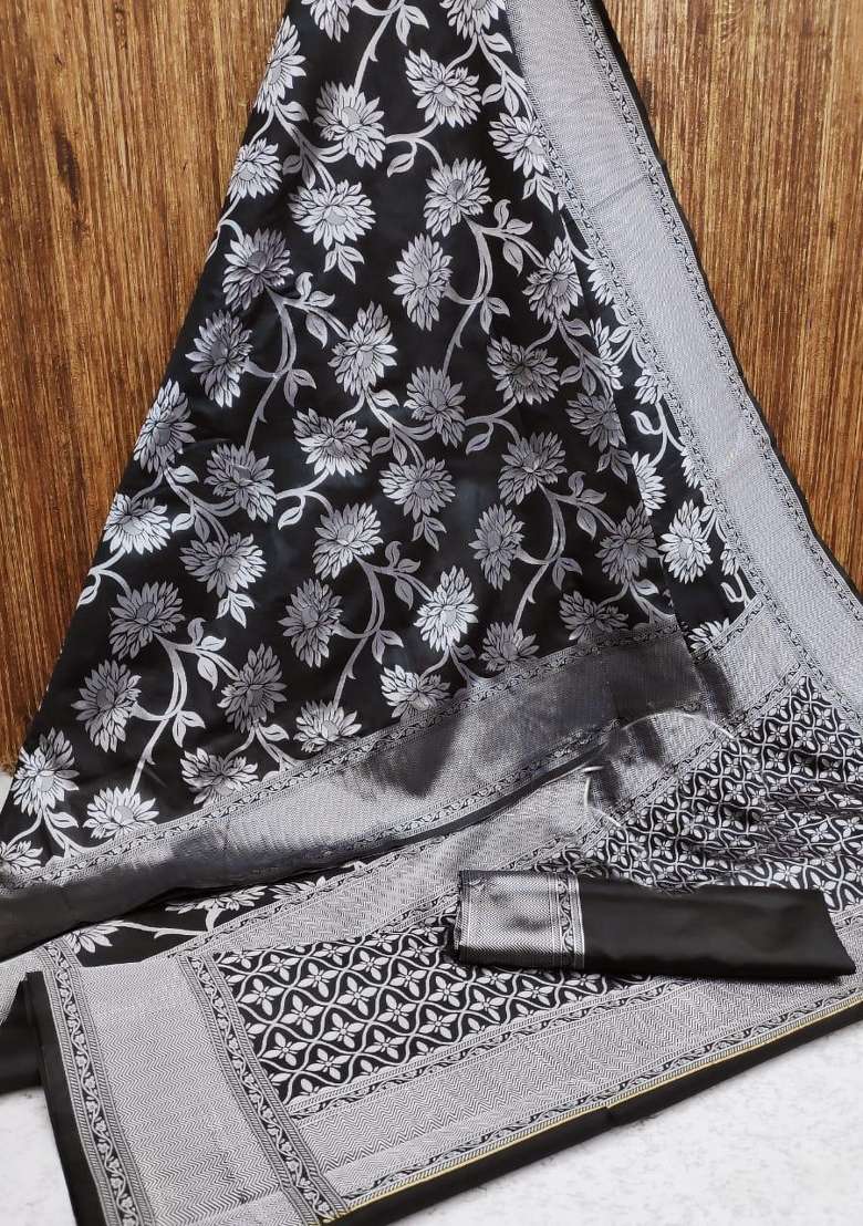 Black Zari Weaving Silk Saree Set for Diwali and Festive Wear - Indya