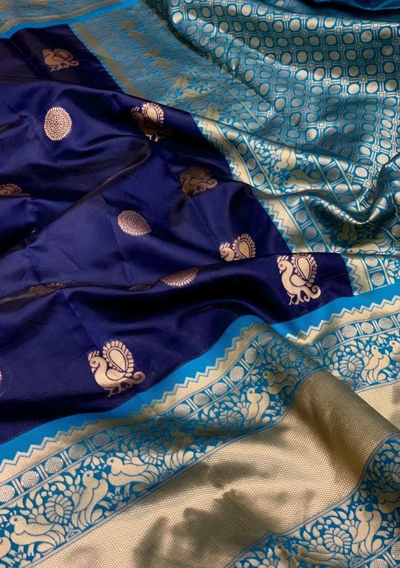 Blue Zari Weaving Silk Saree Set - Indya