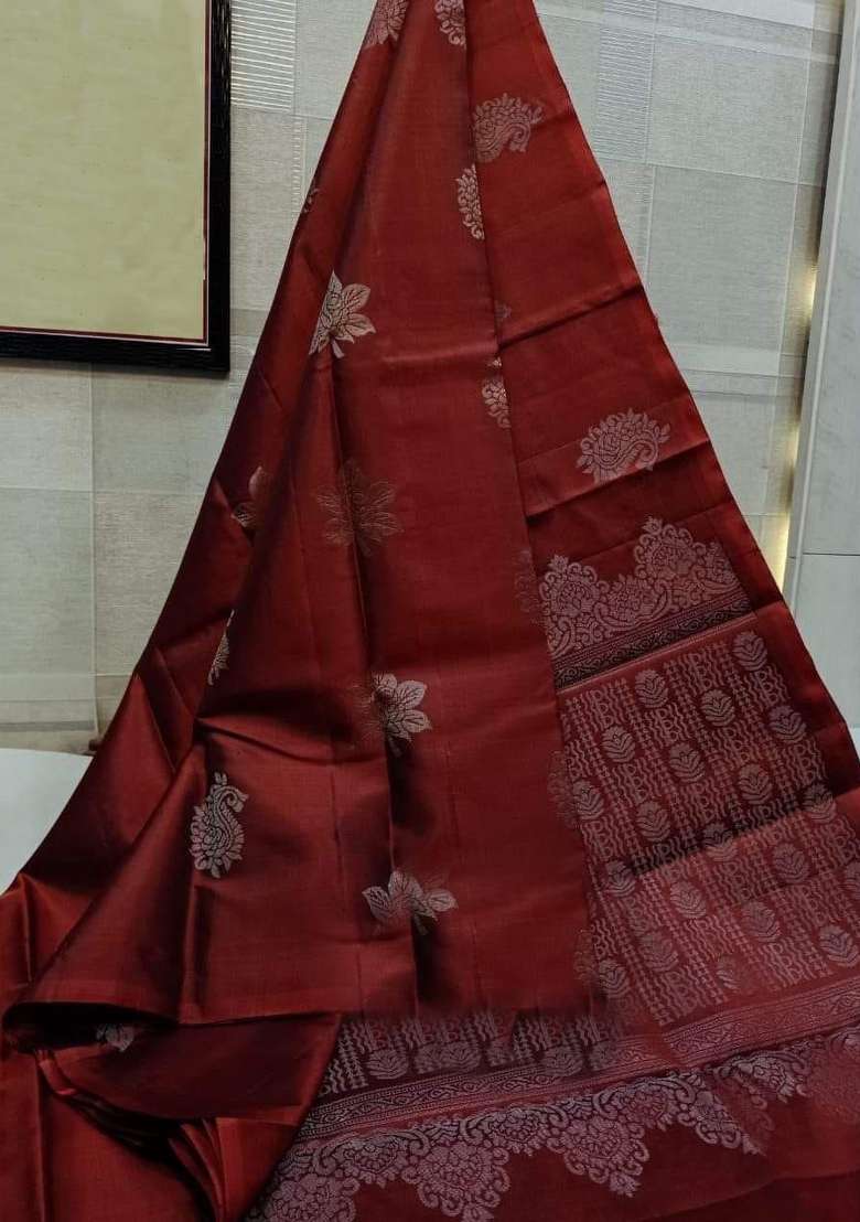 Maroon Zari Weaving Silk Saree Set for Diwali and Festive Wear - Indya