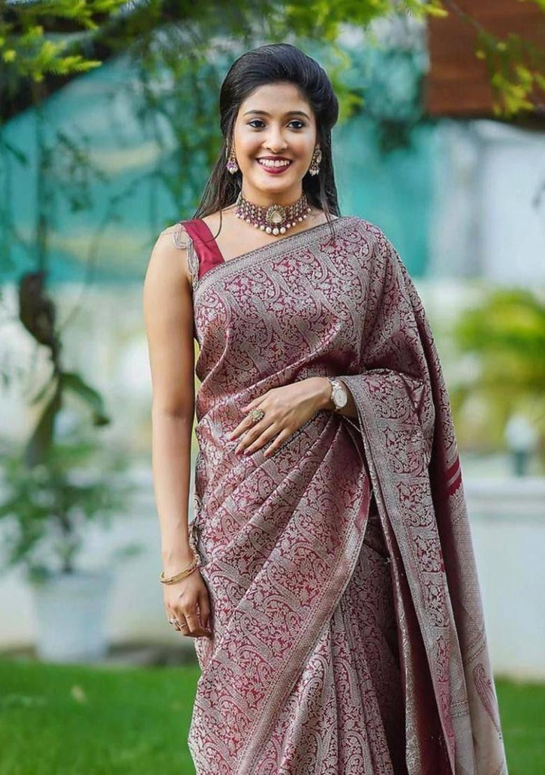 Magenta Zari Weaving Silk Saree Set - Indya