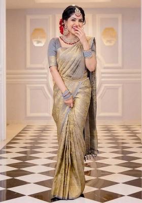 Golden Zari Weaving Silk Saree Set