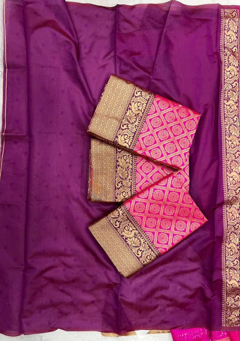 Pink Zari Weaving Silk Saree Set for Diwali and Festive Wear - Indya
