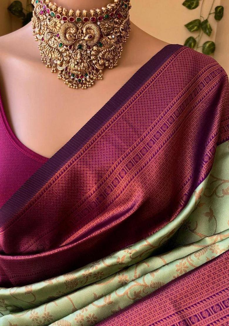 Green Zari Weaving Silk Saree Set - Indya
