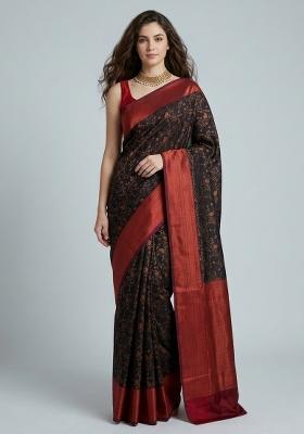 Black Zari Weaving Silk Saree Set