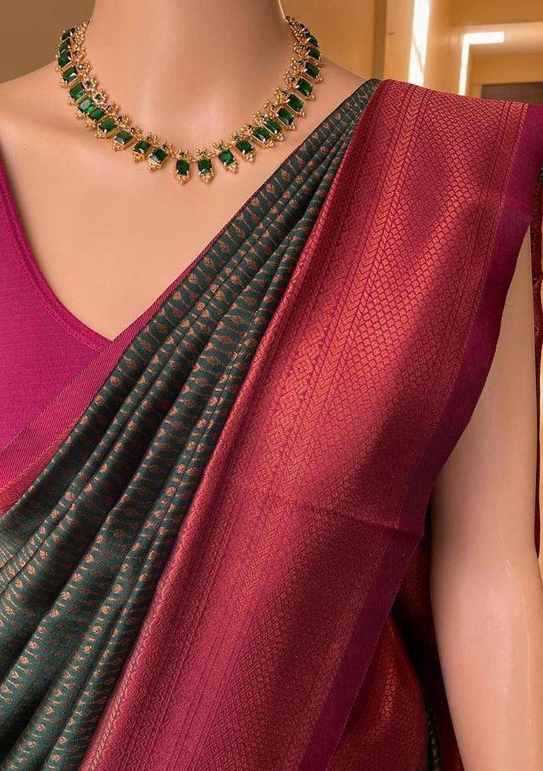 Green Zari Weaving Silk Saree Set - Indya