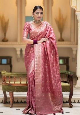 Peach Zari Weaving Silk Saree Set