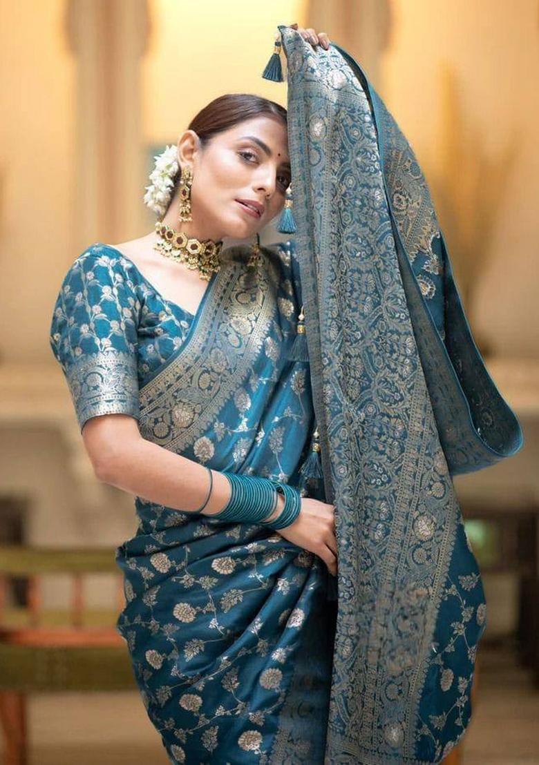 Blue Zari Weaving Silk Saree Set - Indya