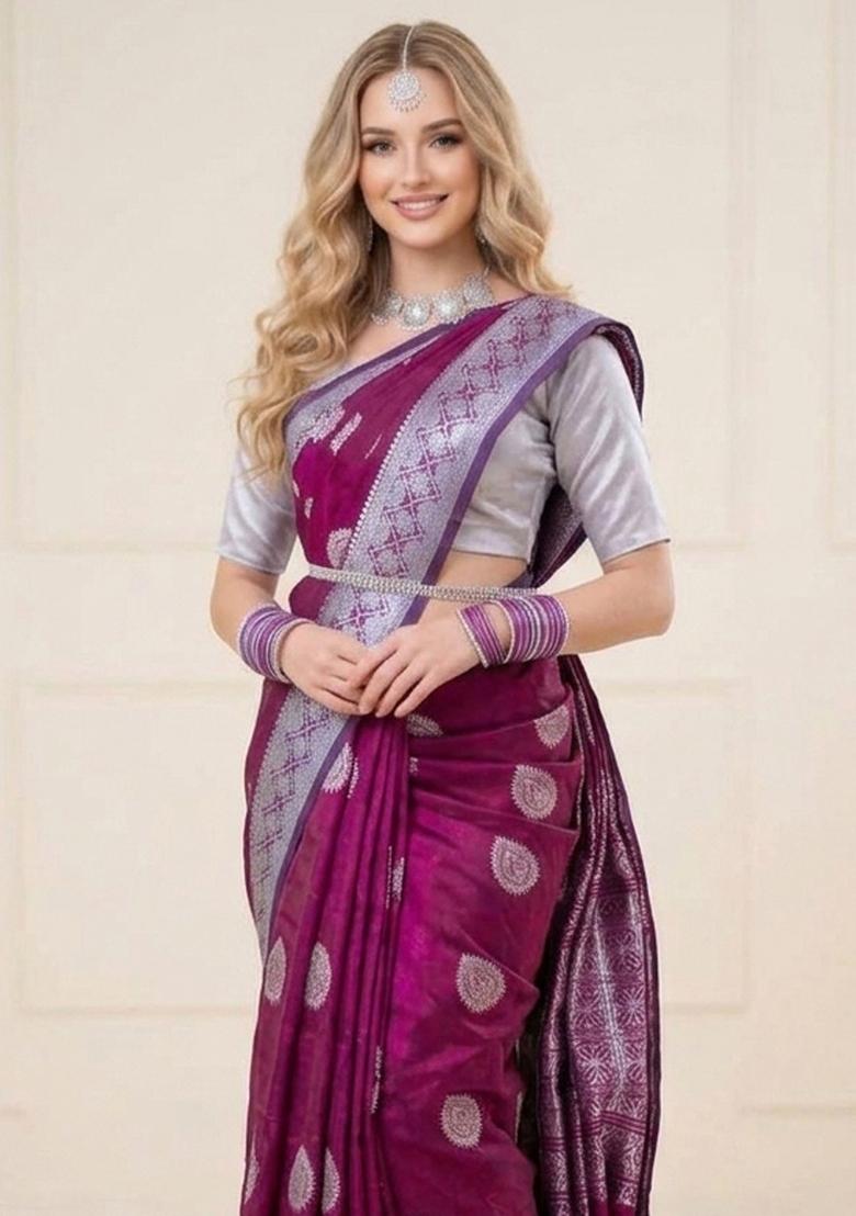 Magenta Zari Weaving Silk Saree Set - Indya