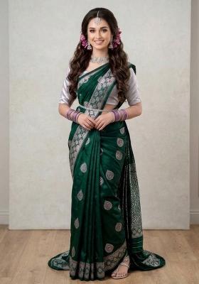 Green Zari Weaving Silk Saree Set