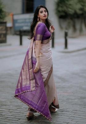 Cream Zari Weaving Silk Saree Set