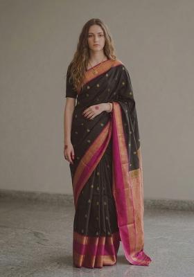 Black Zari Weaving Silk Saree Set