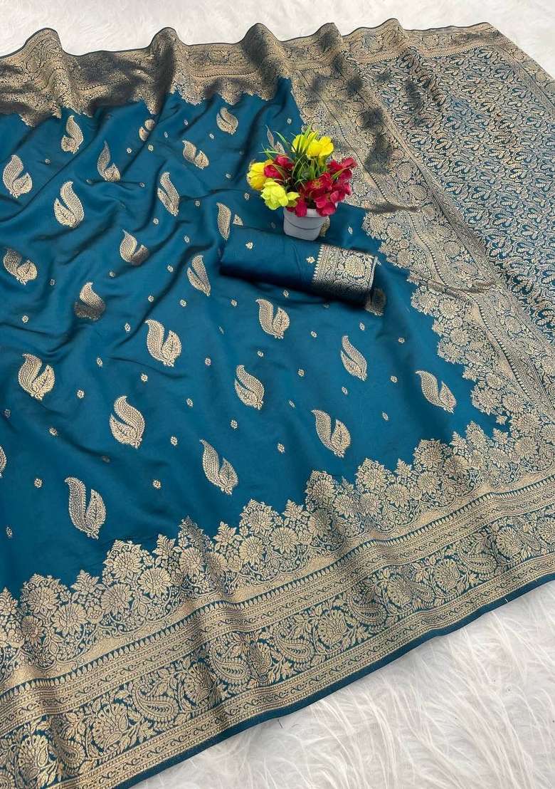 Rama Zari Weaving Banarasi Saree Set for Diwali | Wedding & Festive Wear - Indya