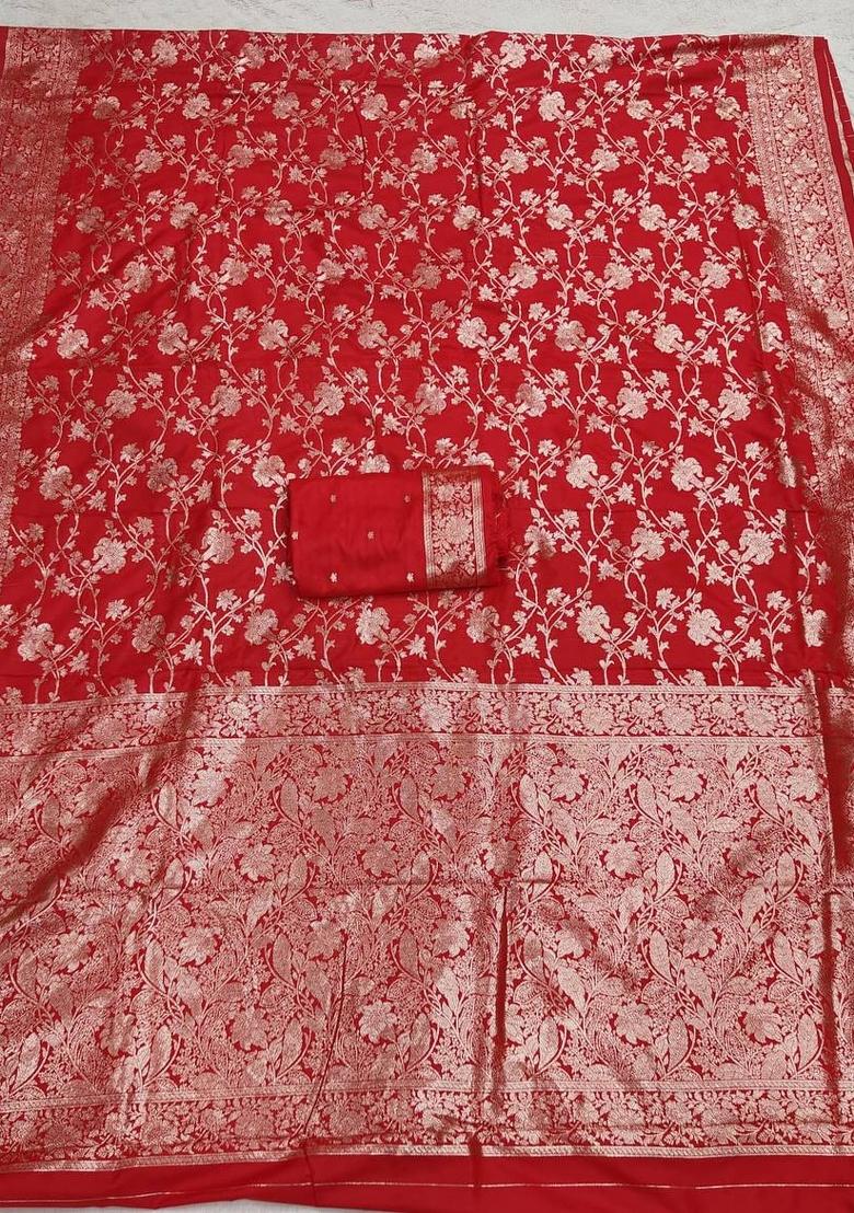 Red Zari Weaving Silk Saree Set - Indya