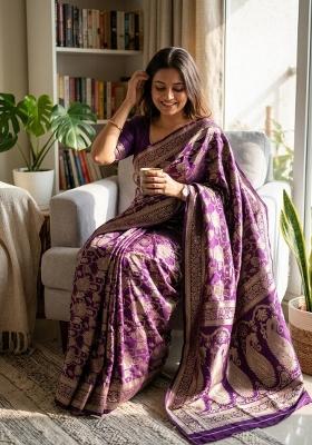Purple Zari Weaving Silk Saree Set