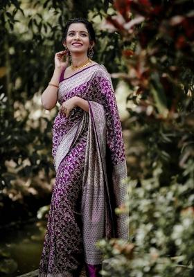 Purple Zari Weaving Silk Saree Set