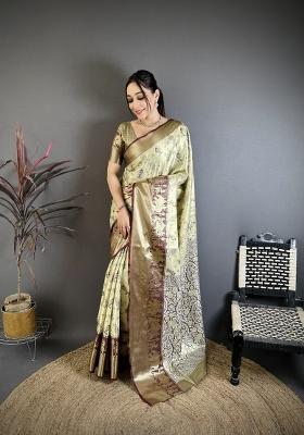 Pista Jacquard Silk Saree Set