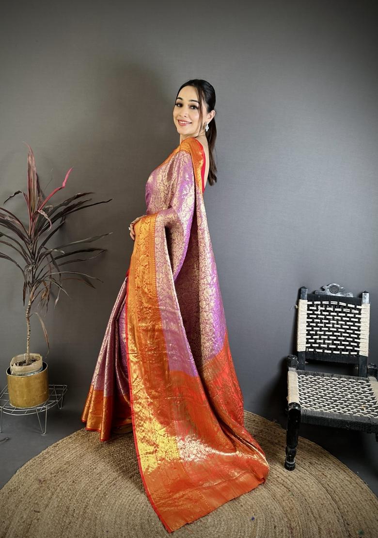 Lavender Jacquard Silk Saree Set - Indya