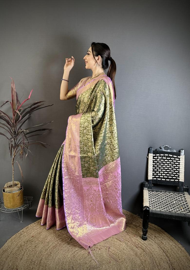 Mehendi Green Jacquard Silk Saree Set - Indya