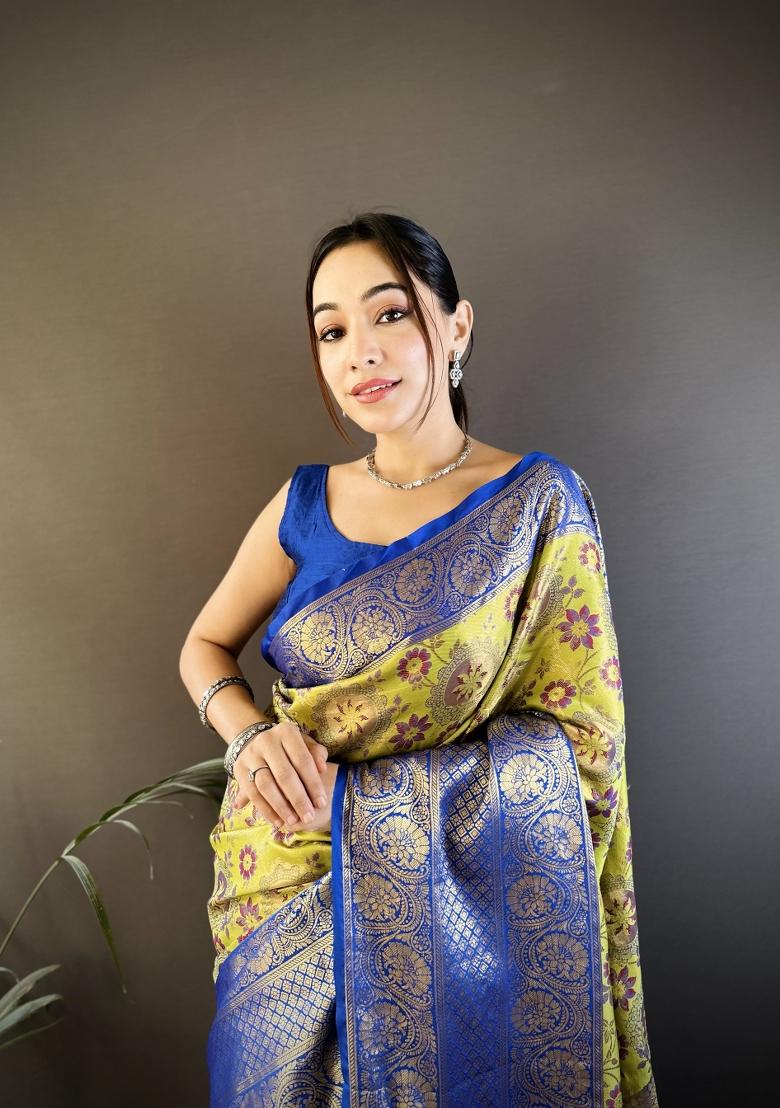 Green Jacquard Silk Saree Set - Indya