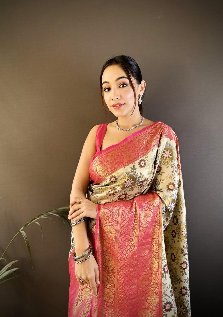 Off White Jacquard Silk Saree Set - Indya