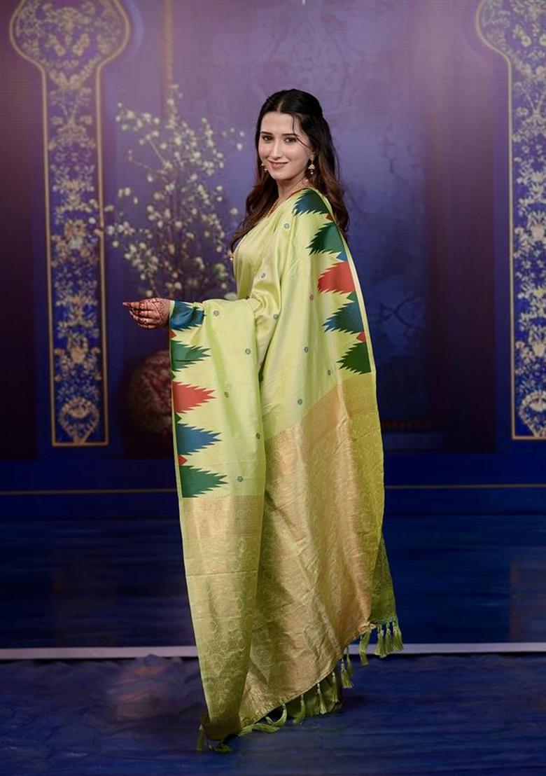 Pista Jacquard Silk Saree Set - Indya
