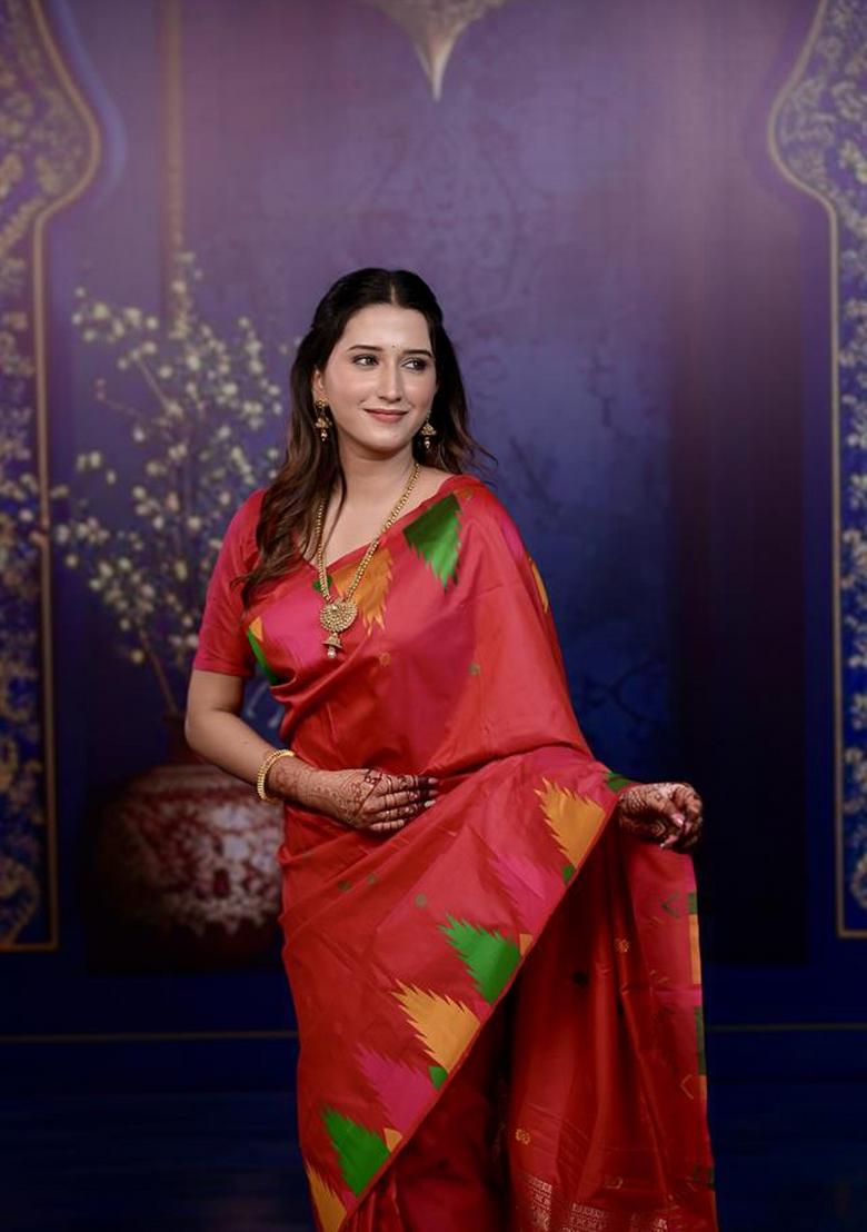 Red Jacquard Silk Saree Set - Indya
