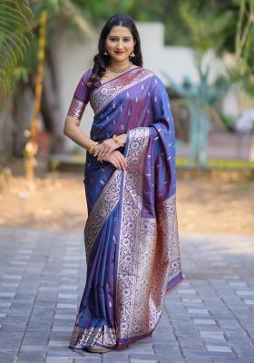 Grey Weaving Work Silk Saree Set