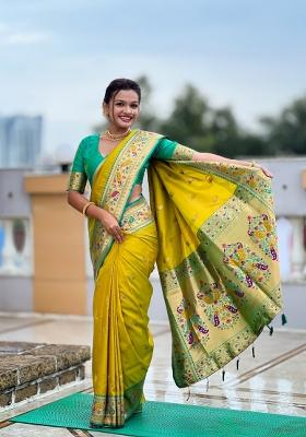 Parrot Green Jacquard Silk Saree Set