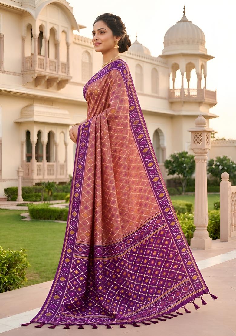 Onion Jacquard Silk Saree Set - Indya