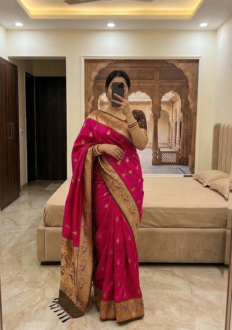 Pink Woven Design Banarasi Saree Set - Indya