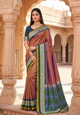 Onion Pink Woven Design Silk Saree Set