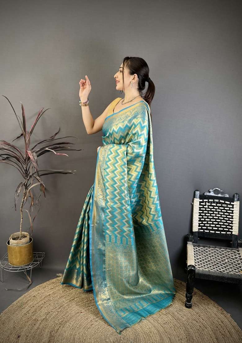 Sea Green Zig Zag Silk Saree Set for Diwali and Festive Wear - Indya