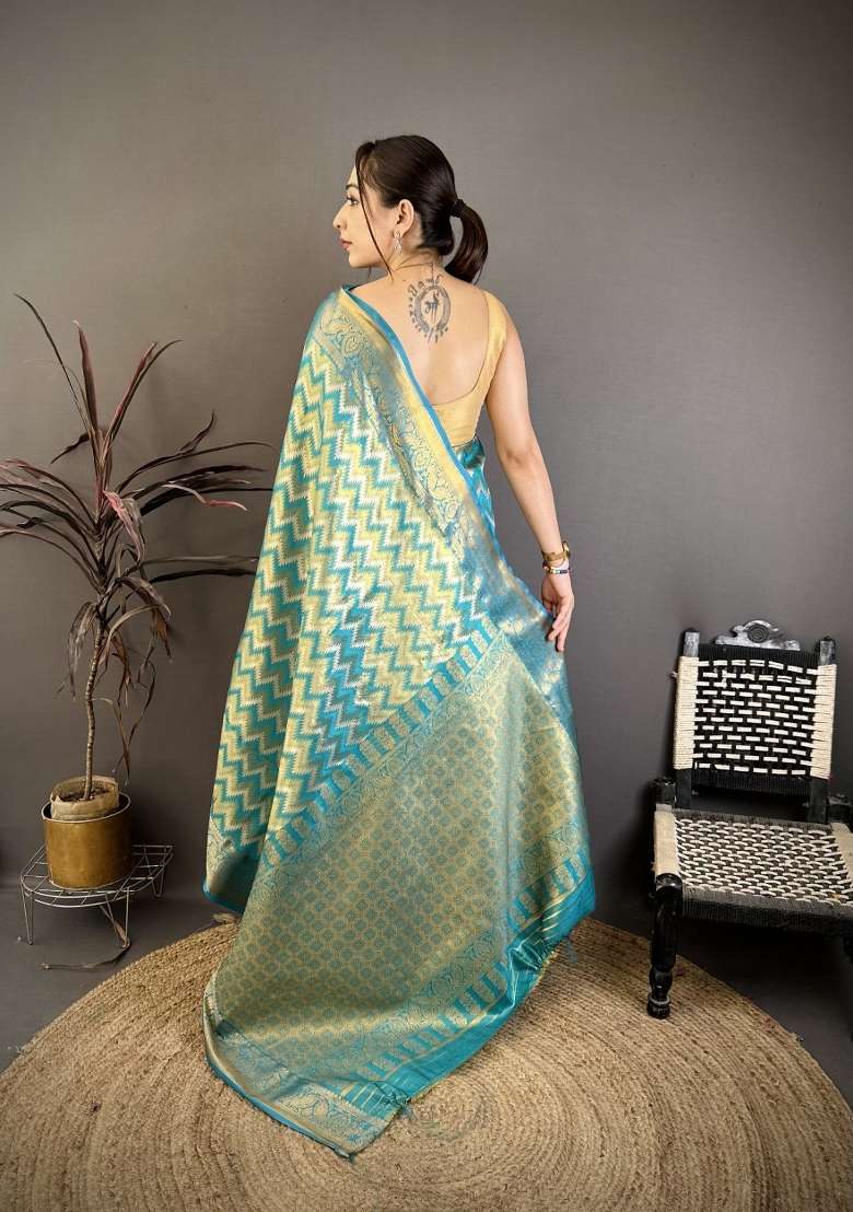 Sea Green Zig Zag Silk Saree Set for Diwali and Festive Wear - Indya