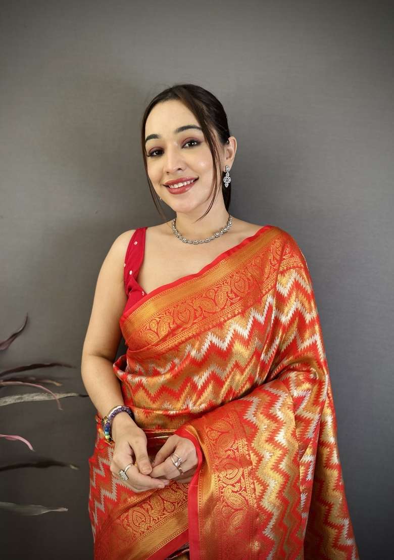 Red Zig Zag Silk Saree Set for Diwali and Festive Wear - Indya