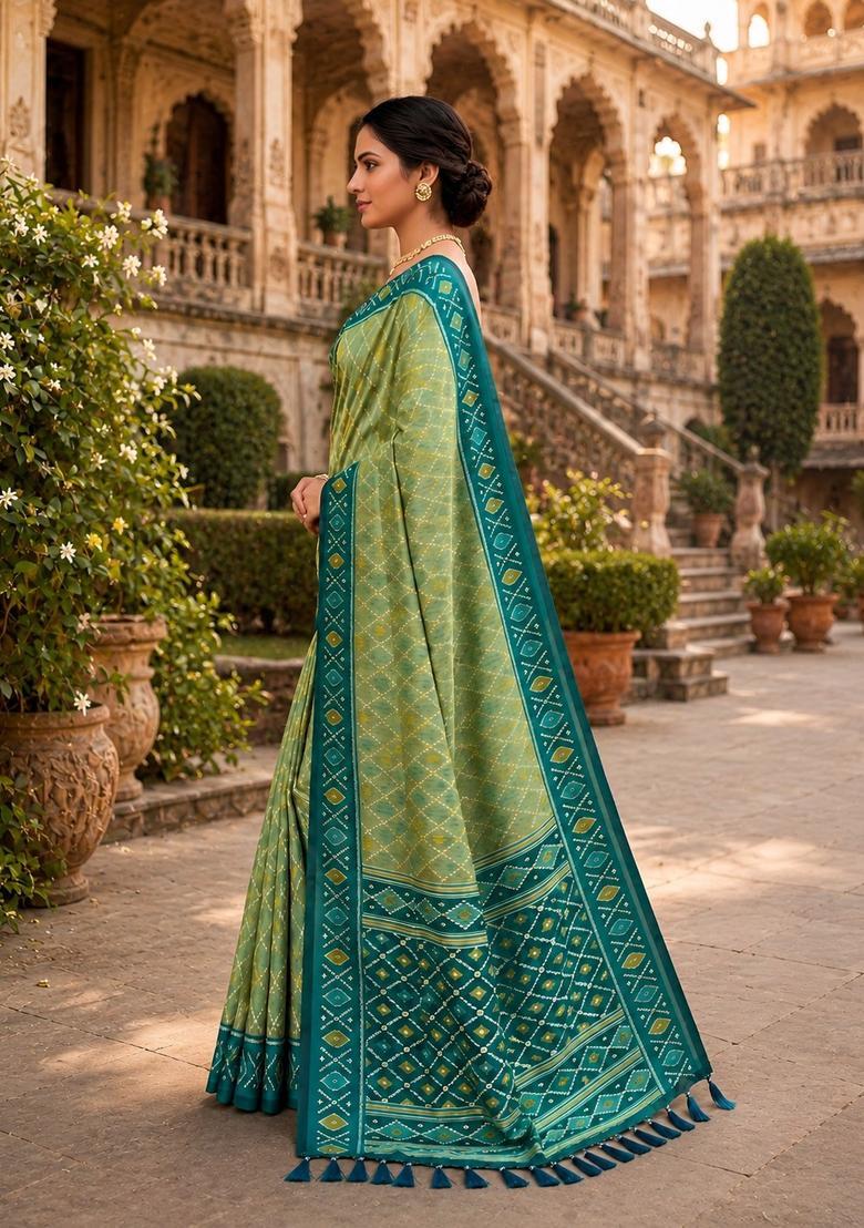 Green Zari Work Silk Saree Set - Indya