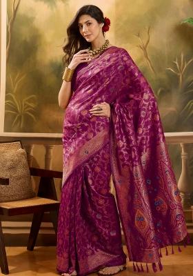 Magenta Applique Banarasi Saree Set