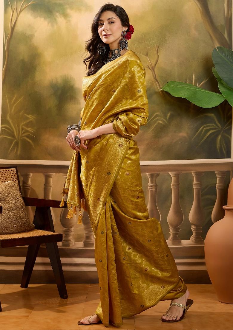 Golden Applique Banarasi Saree Set - Indya