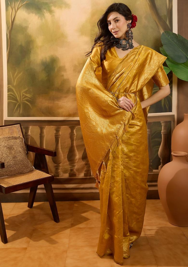 Golden Applique Banarasi Saree Set - Indya