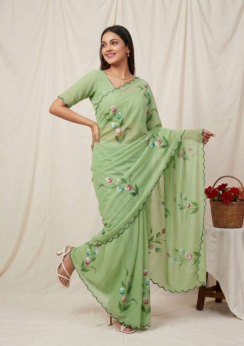 Pista Brush Paint Georgette Saree Set - Indya