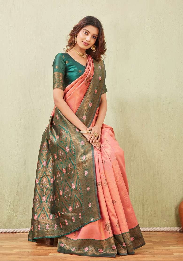 Green And Gajari Handloom Saree Set with Printed for Diwali | Wedding & Festive Wear - Indya