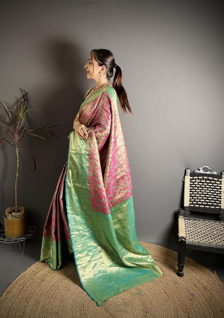 Magenta Jacquard Silk Saree Set - Indya