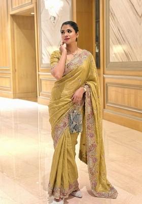 Yellow Weaving Silk Saree Set