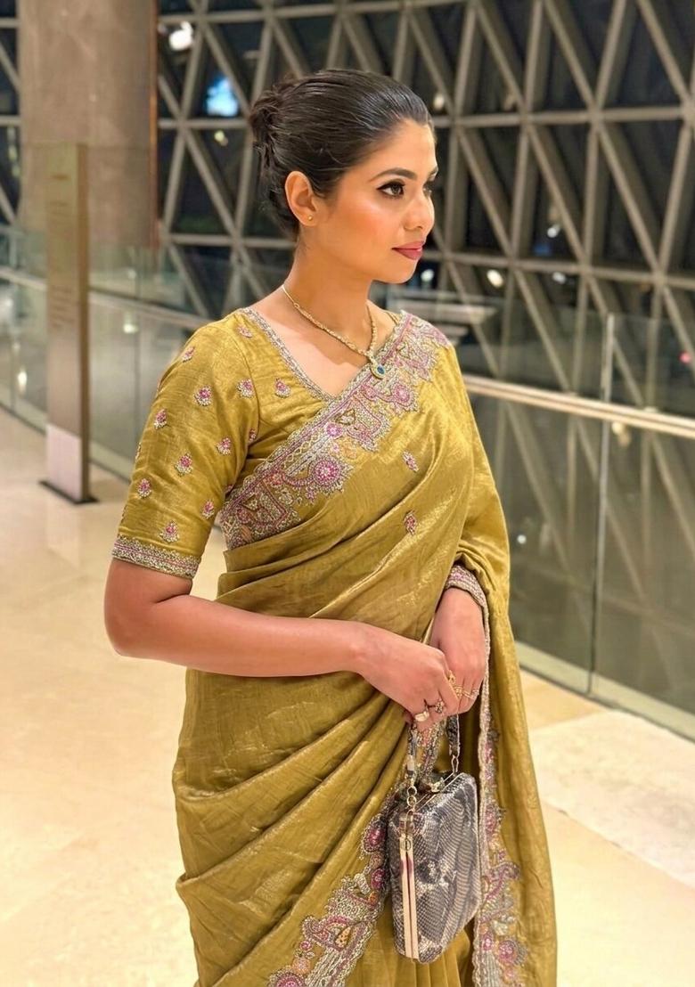 Yellow Weaving Silk Saree Set - Indya