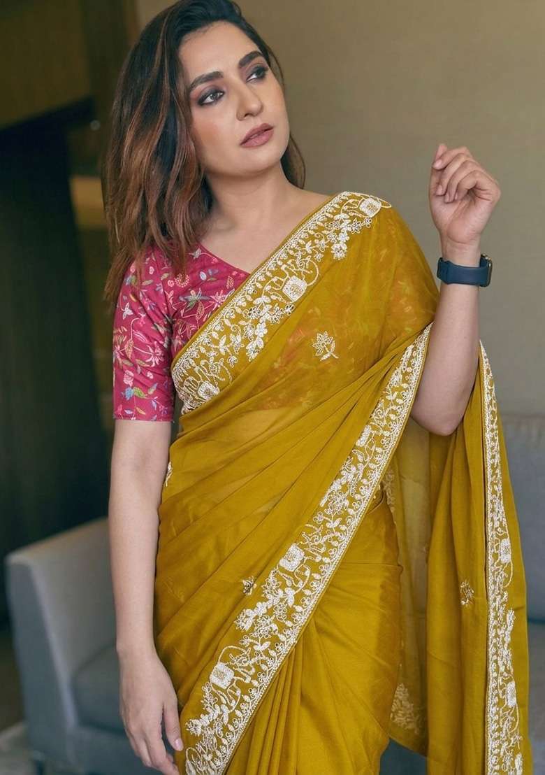 Yellow Embroidered Silk Saree Set for Diwali and Festive Wear - Indya