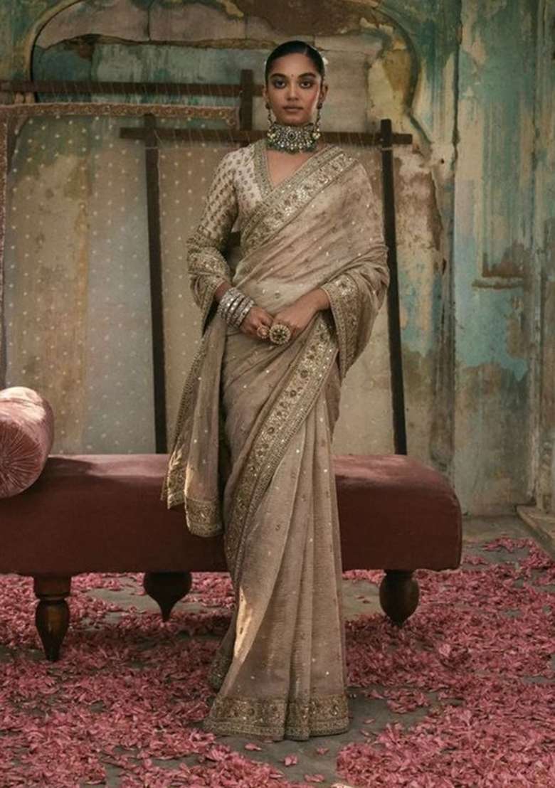 Golden Silk Saree Set with Embroidered for Diwali | Wedding & Festive Wear - Indya