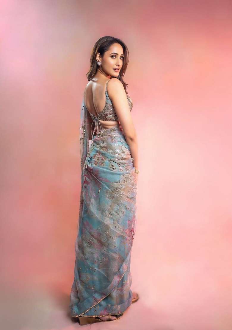 Sky Blue Embroidered Silk Saree Set for Diwali and Festive Wear - Indya