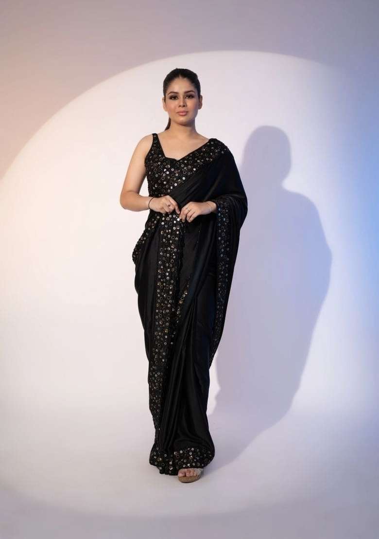 Black Silk Blend Saree Set with Embroidered for Diwali | Wedding & Festive Wear - Indya