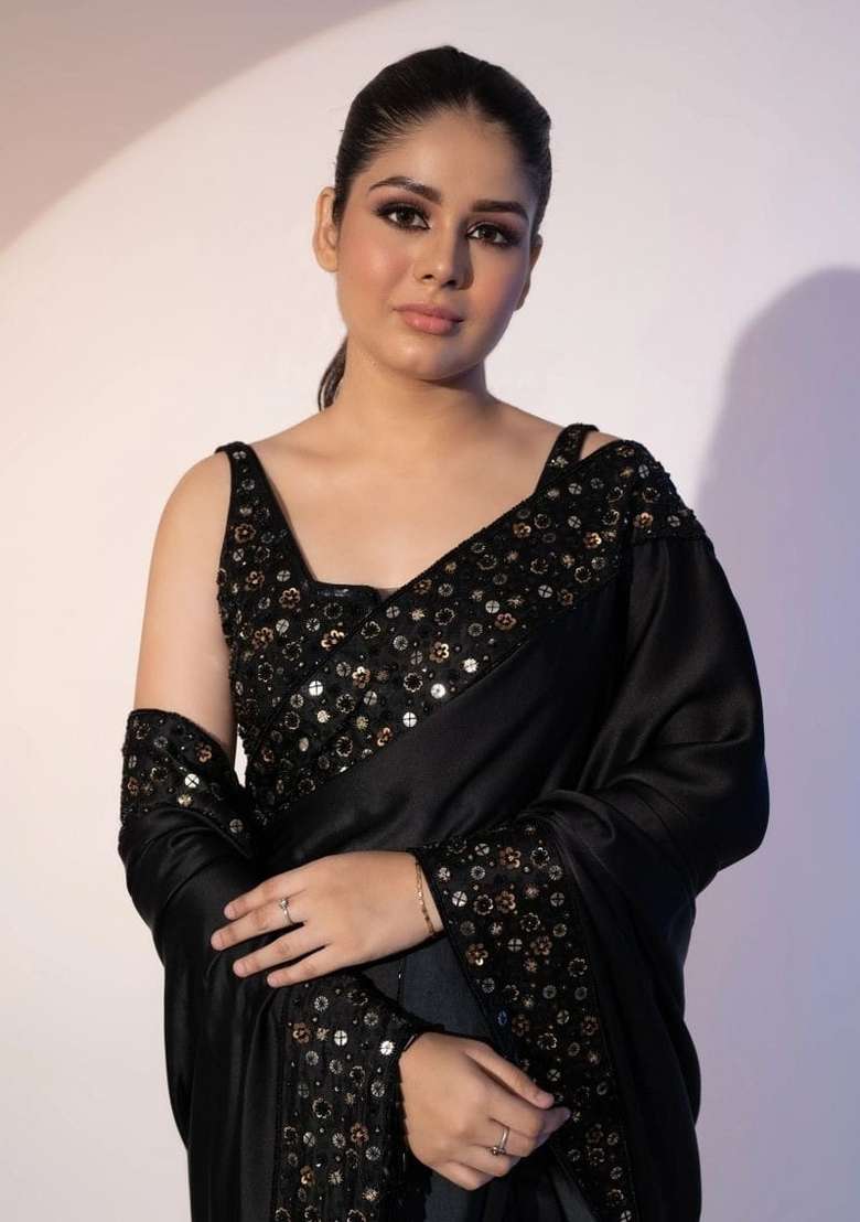 Black Silk Blend Saree Set with Embroidered for Diwali | Wedding & Festive Wear - Indya