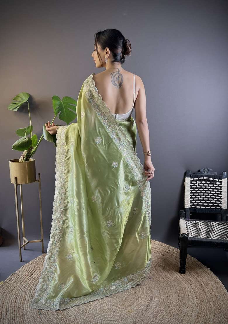 Green Embroidered Silk Blend Saree Set for Diwali and Festive Wear - Indya