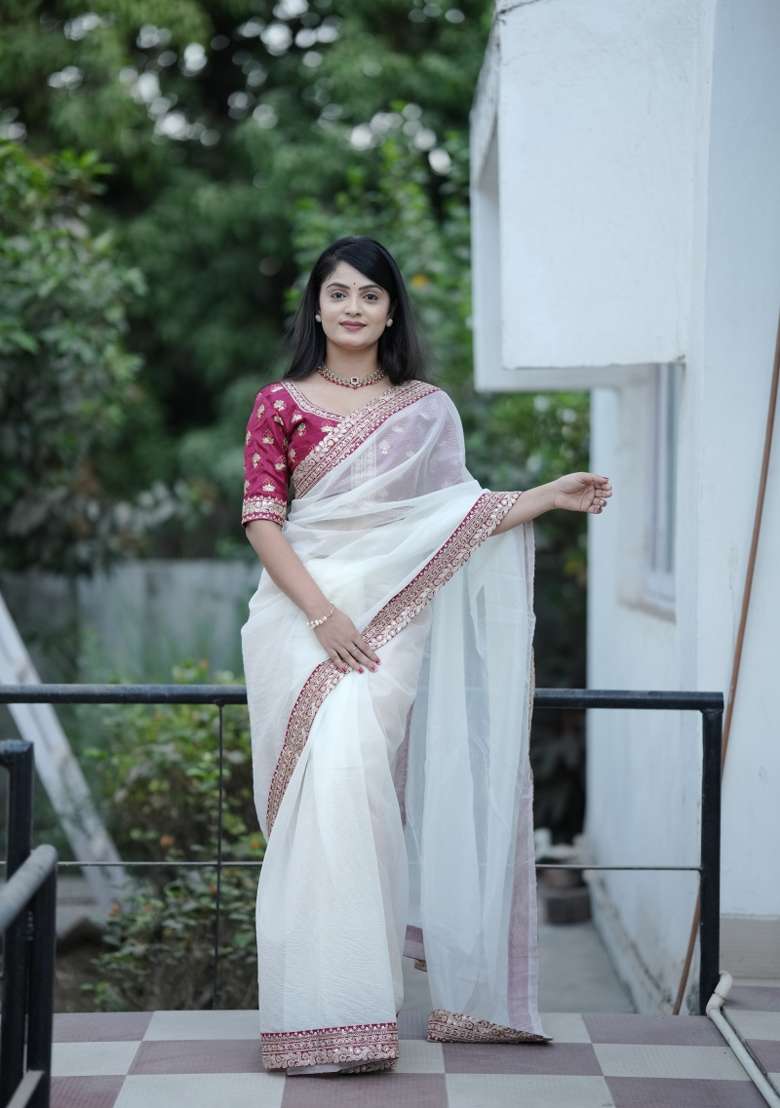 White Silk Blend Saree Set with Embroidered for Diwali | Wedding & Festive Wear - Indya